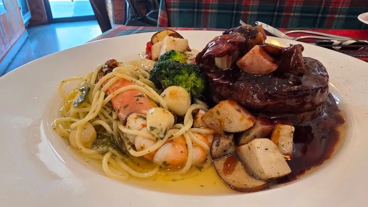 Pyeongtaek Steak Restaurant Review: Date Night at Coffee Dopi in Sinjang-dong