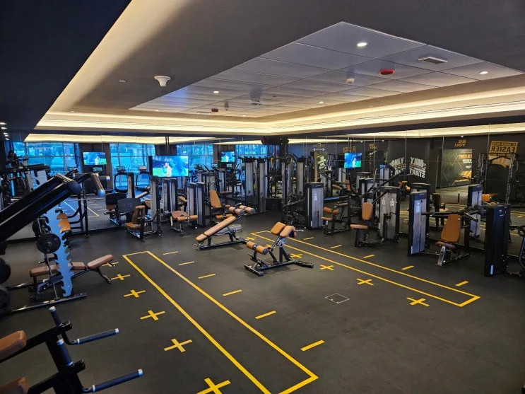 阿聯阿布達比 Rixos Marina Abu Dhabi 健身房實測｜飯店設施推薦攻略