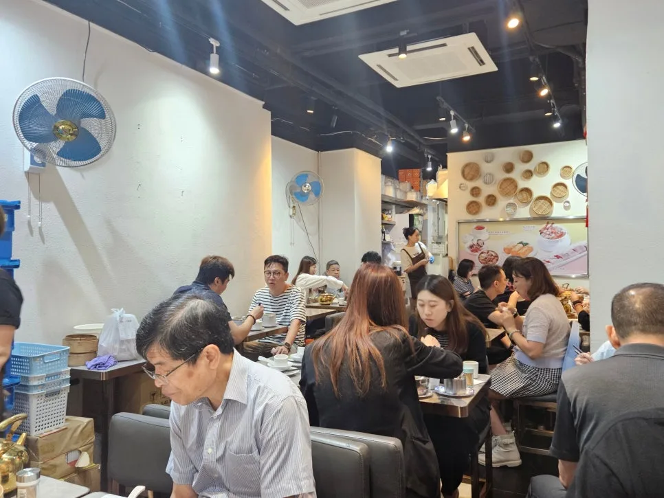 Inside seating at Dragon King Dim Sum