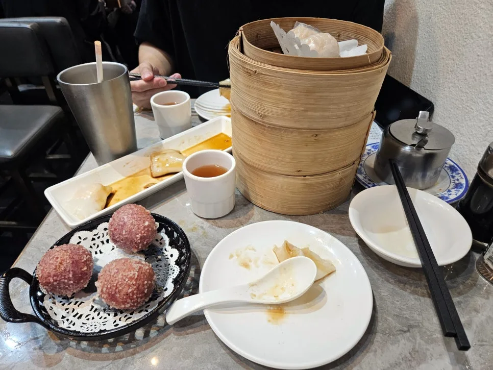 Final meal shot at Dragon King Dim Sum