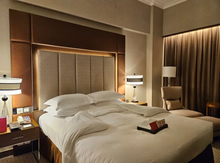 澳門住宿實測｜Sofitel Macau at Ponte 16俱樂部豪華房推薦，5星高CP值不踩雷