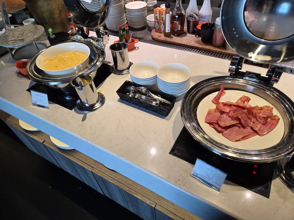 Fresh breakfast dishes